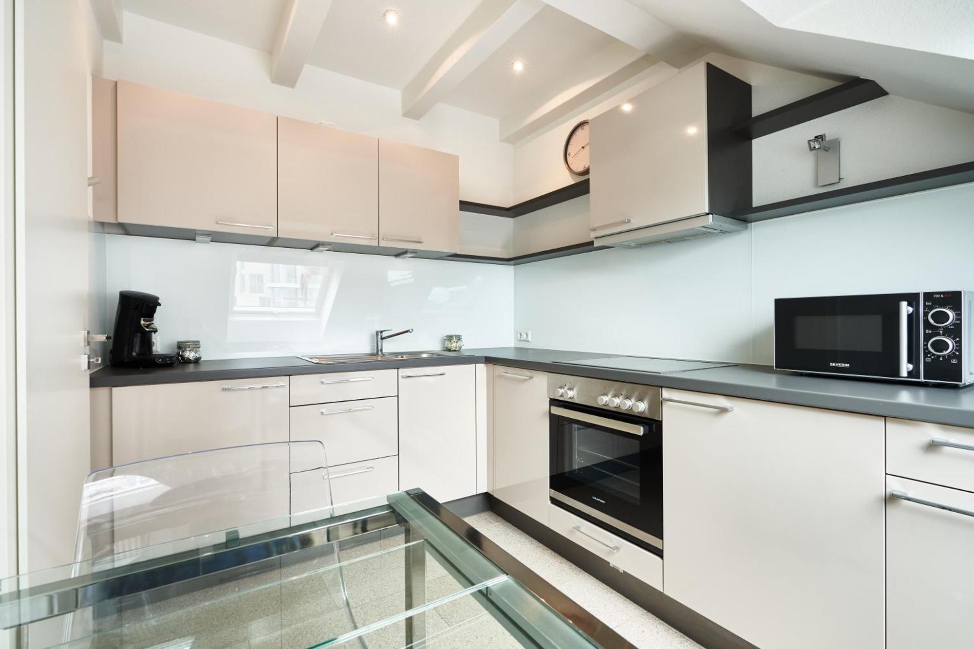 Wohnen Auf Zeit - Innenstadt-Appartements Freiburg im Breisgau Oda fotoğraf